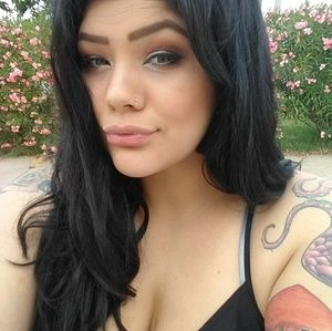 Meet your Posher, Veronica